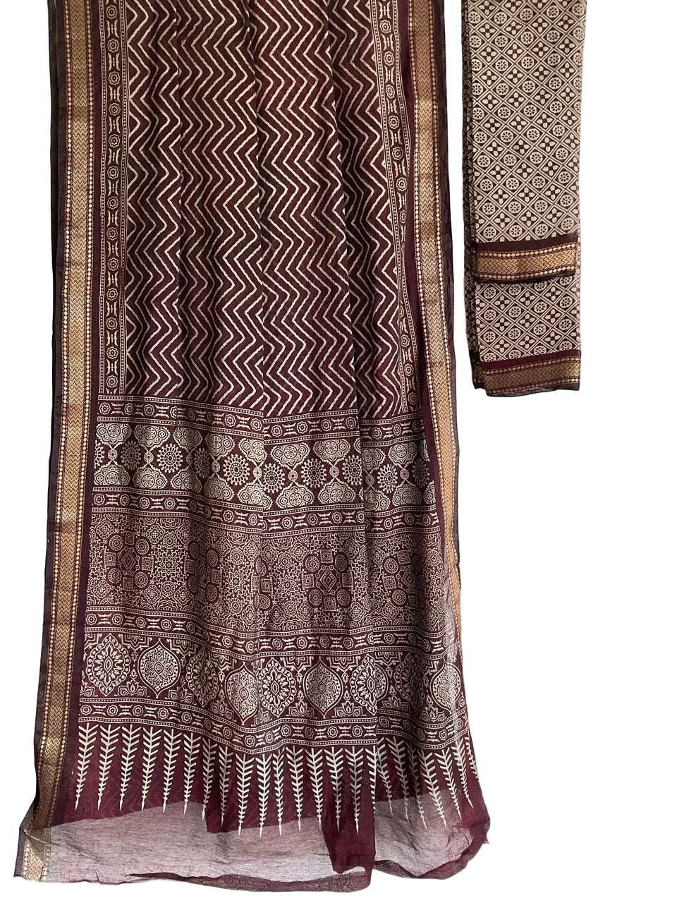 cotton everyday brown saree with zari 