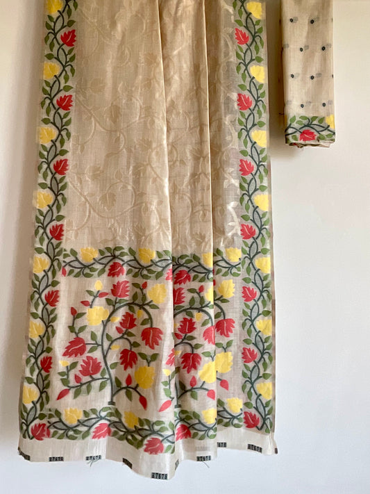 White Ivory Saree with Jamdani Weave in Flower Motifs