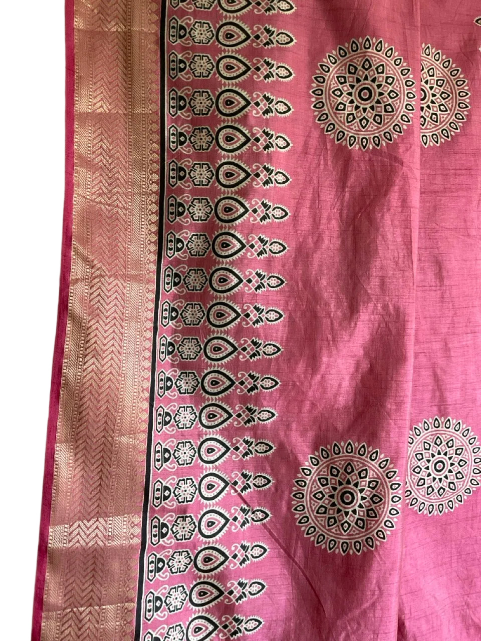Pink Saree with Mandala Motifs