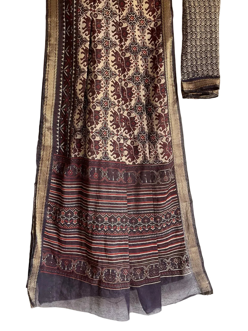 Dark Navy Cotton Saree with Cream Patola Ikat Print & Multicolour Pallu