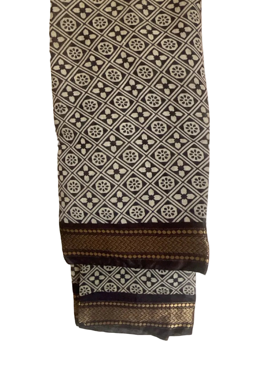 Blue Cotton Saree with White Chevron Print