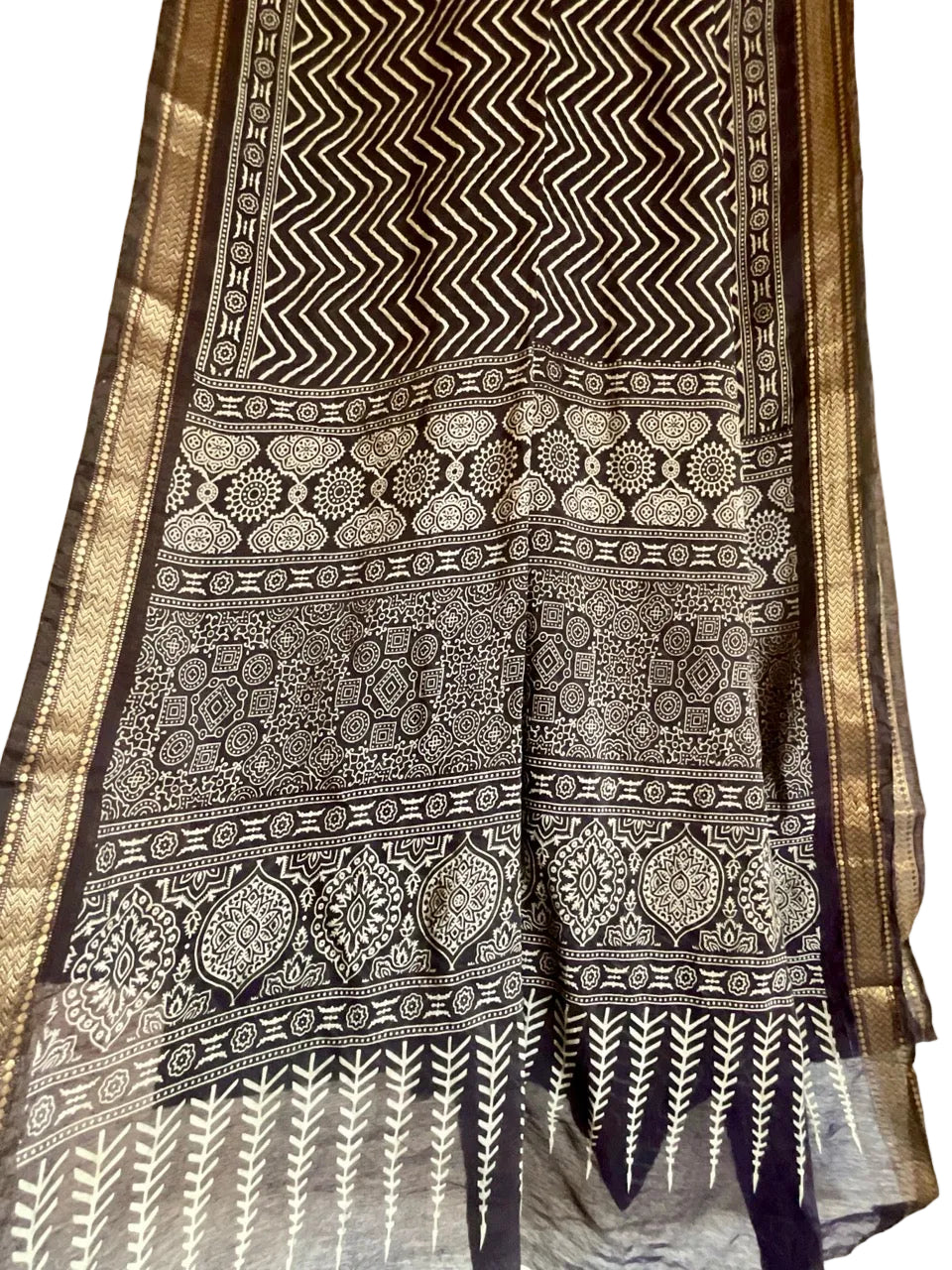 Blue Cotton Saree with White Chevron Print