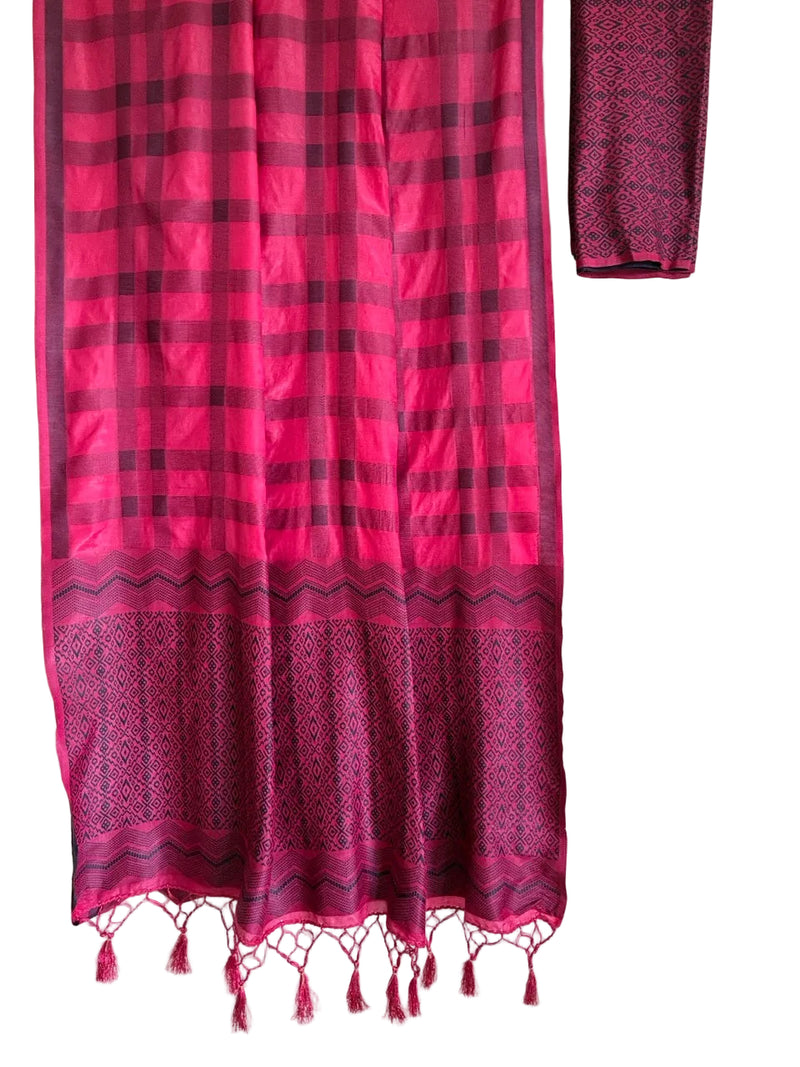 Vibrant pink checks woven aariyaa saree