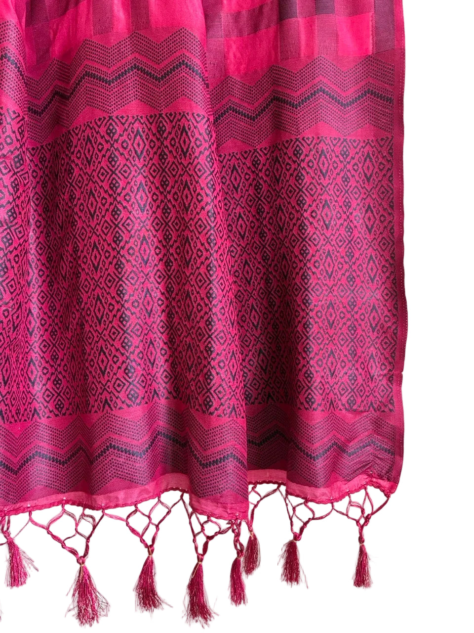 Vibrant pink checks woven aariyaa saree