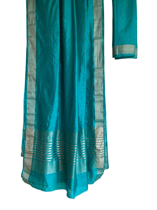 Blue Jute Cotton Plain Aariyaa Saree