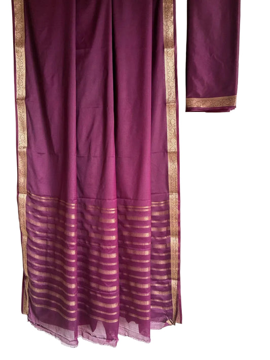 Purple Crepe aariyaa Saree