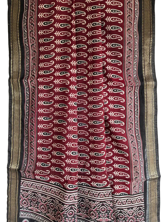 Maroon Soft Cotton aariyaa Saree