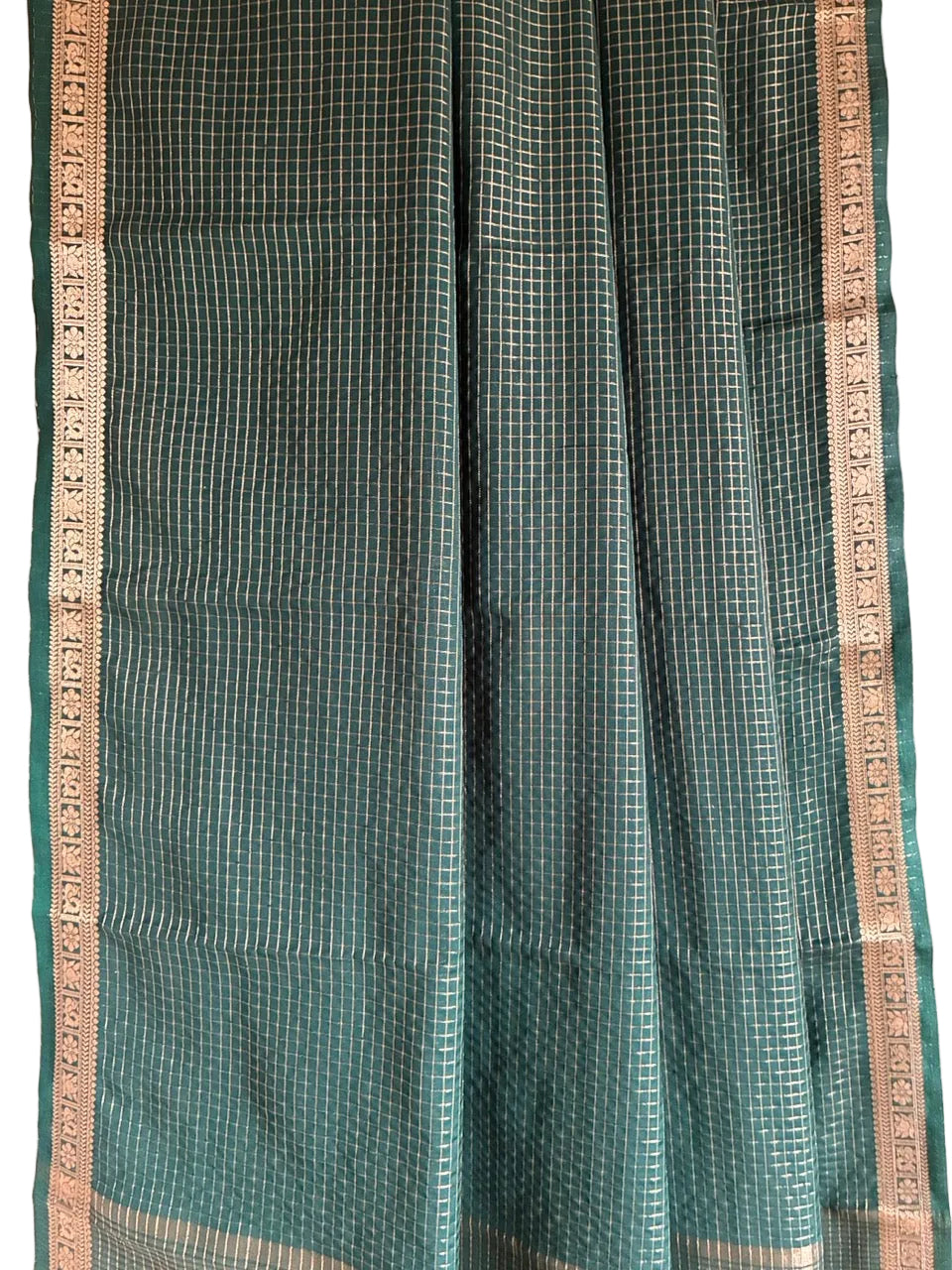 Green Checks Soft Crepe aariyaa Saree