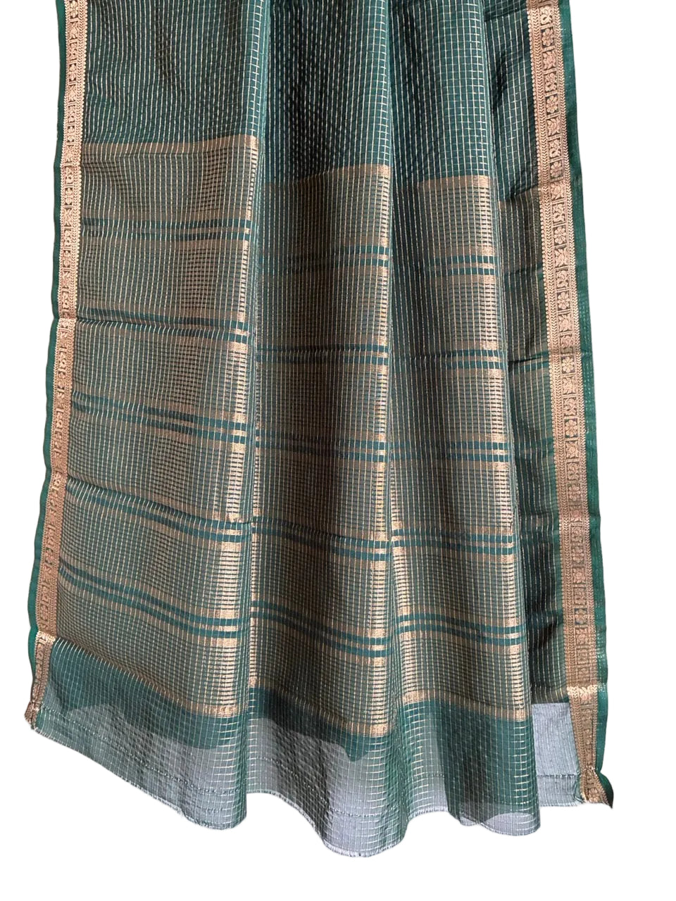 Green Checks Soft Crepe aariyaa Saree