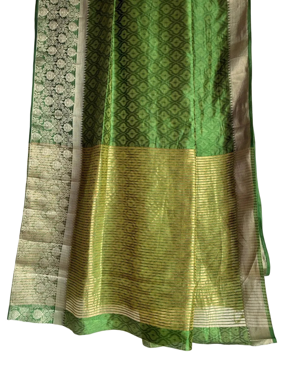 Parrot Green Soft Tissue Silk Aariyaa Saree