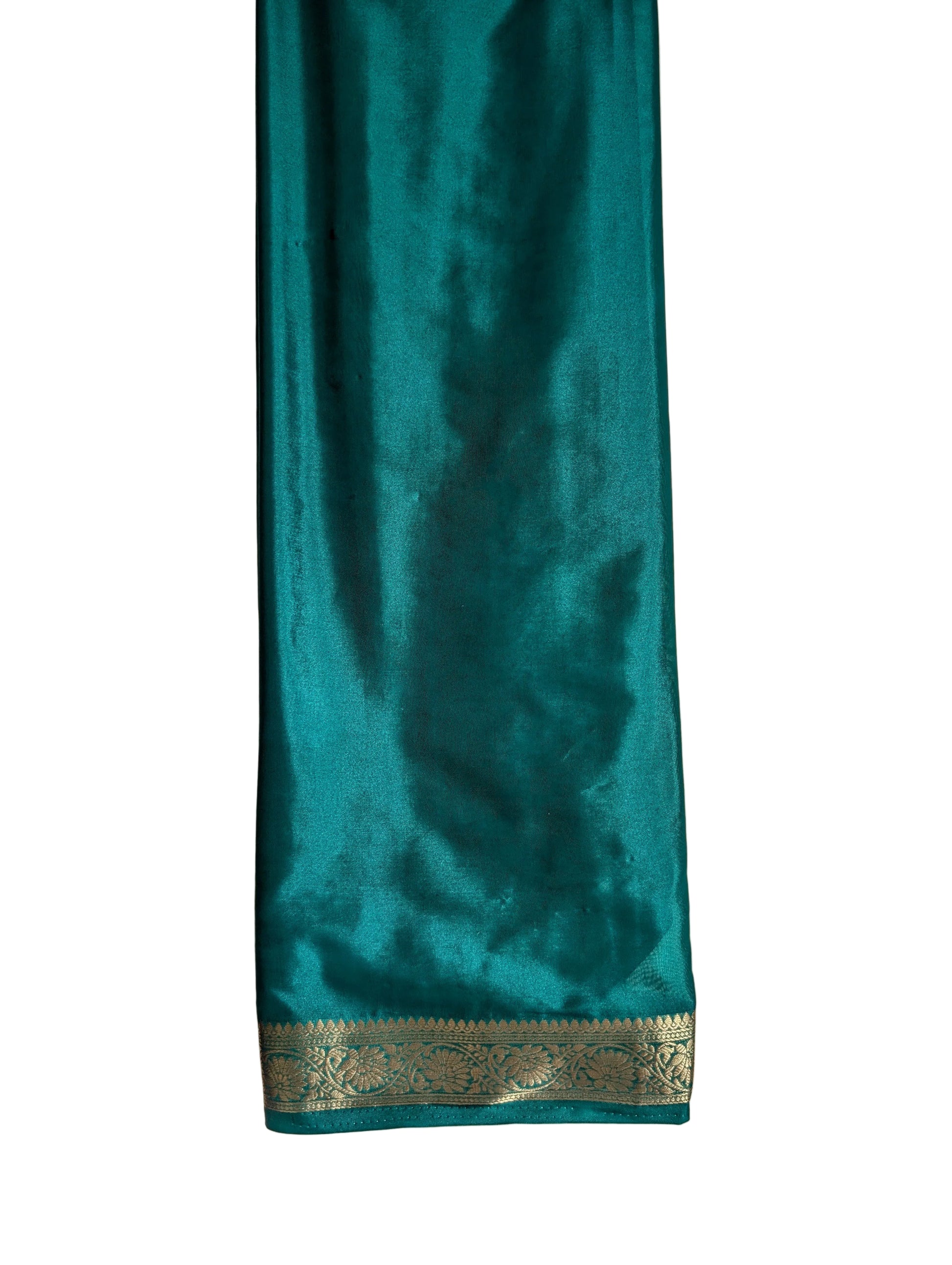 Purple Dual Shade Crepe aariyaa Saree