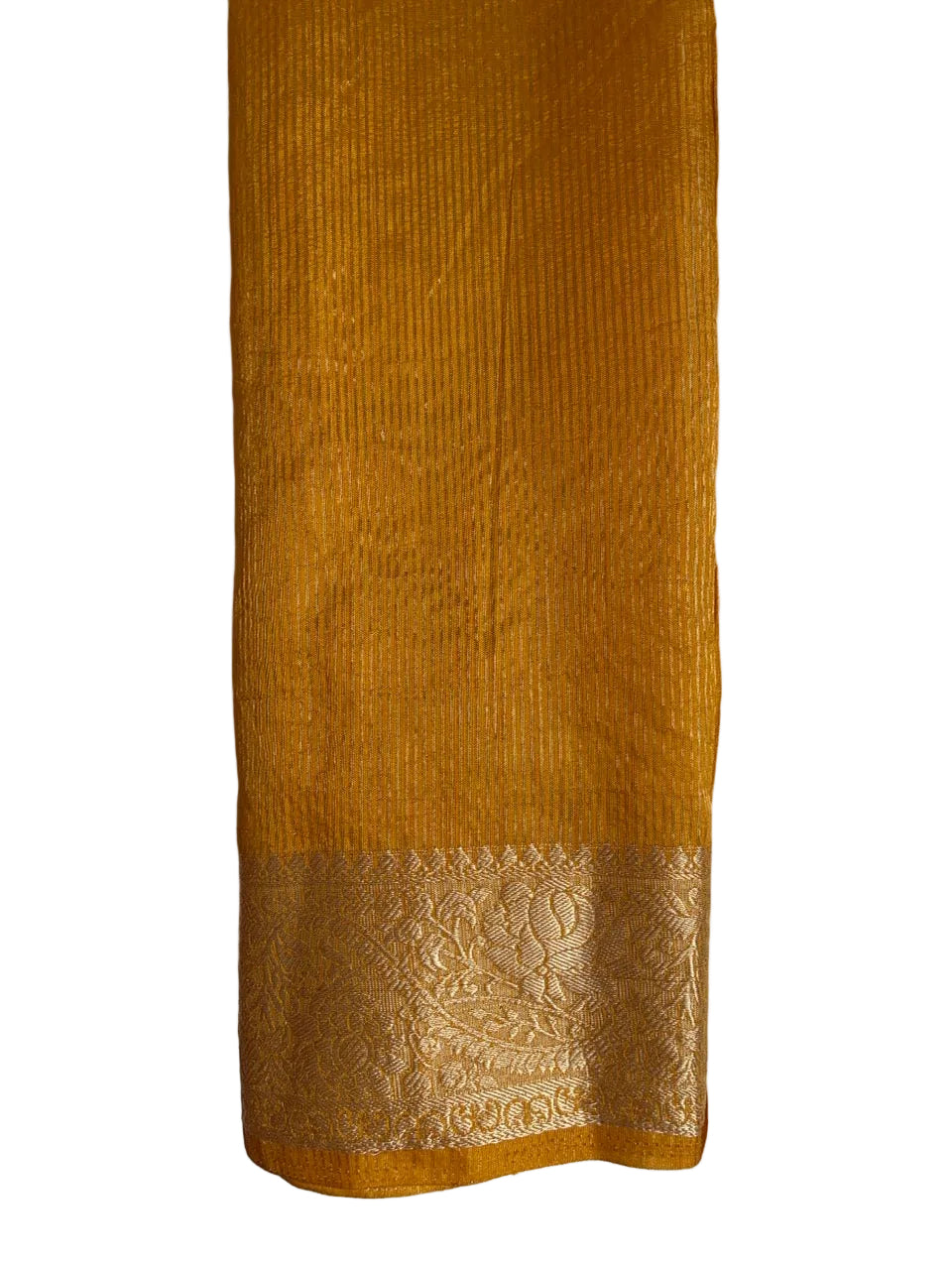 Unstitched matching blouse piece ideal for festive wear and family gatherings Aariyaa sarees Bengaluru