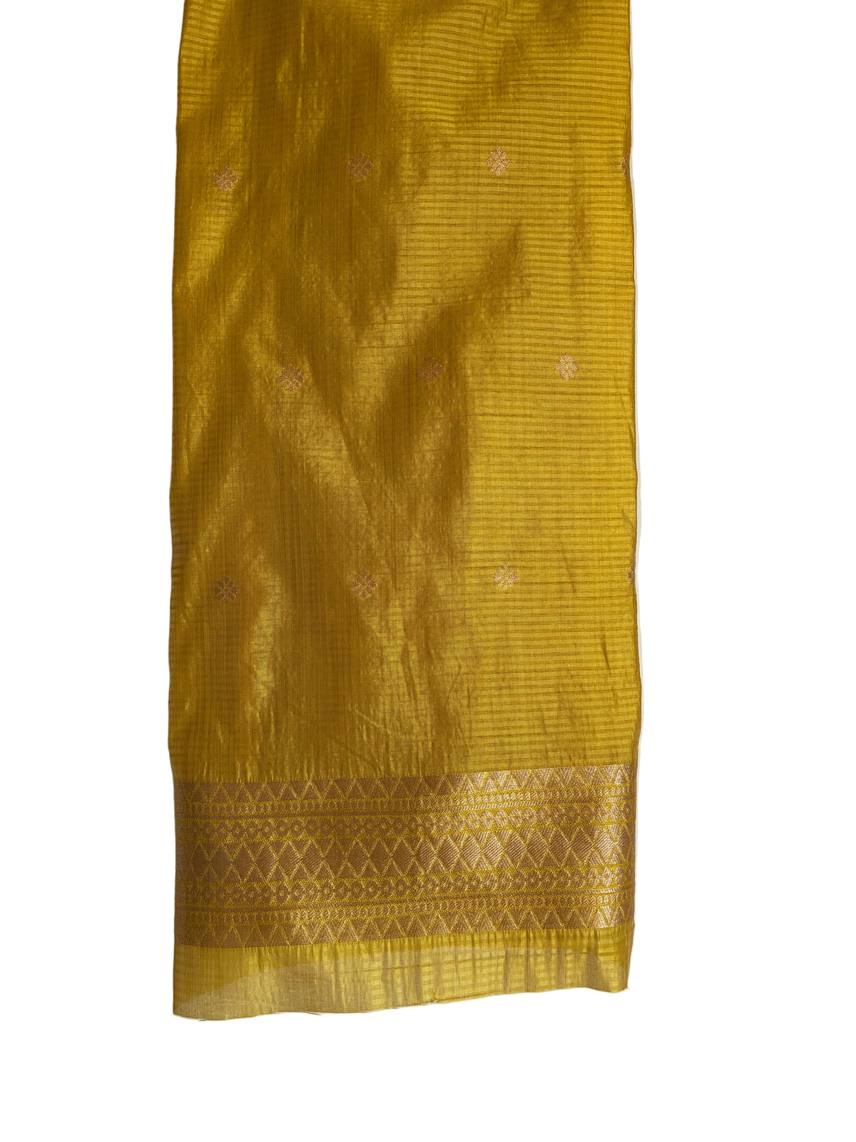 Unstitched matching blouse piece ideal for festive wear and family celebrations Aariyaa studio Bangalore